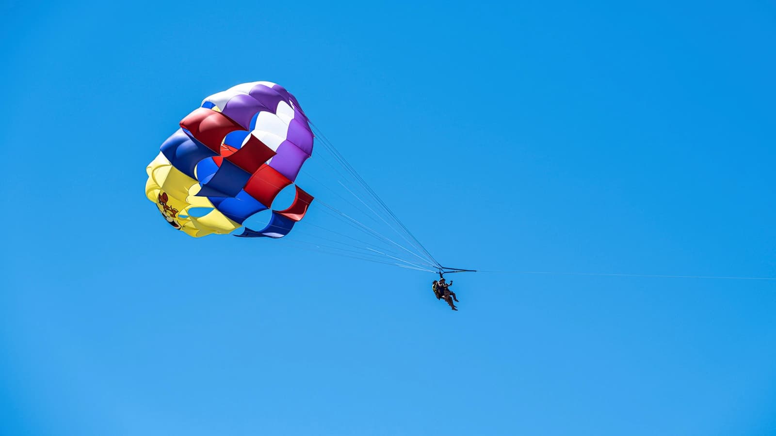 Solo Parasailing Sky Adventure - Adventure tour - in Hurghada