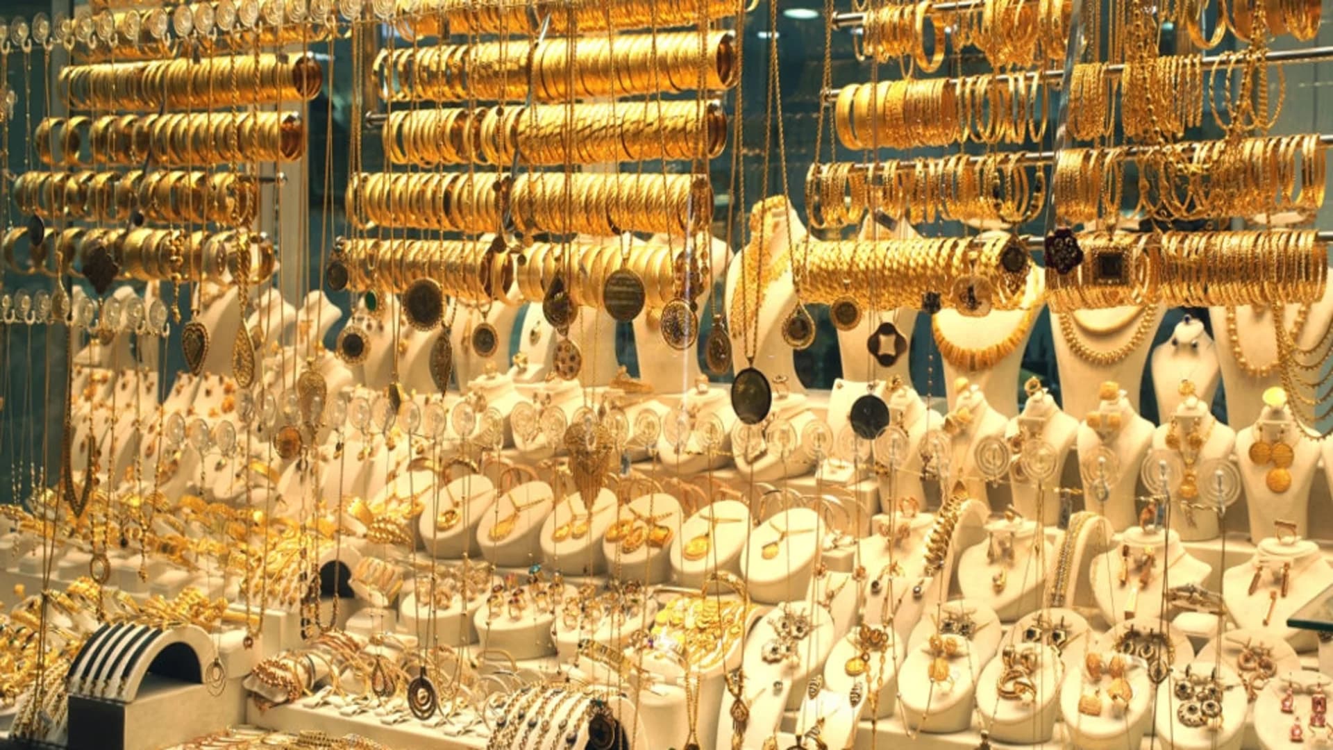 Authentic Hurghada: City Shopping & Egyptian Flavors