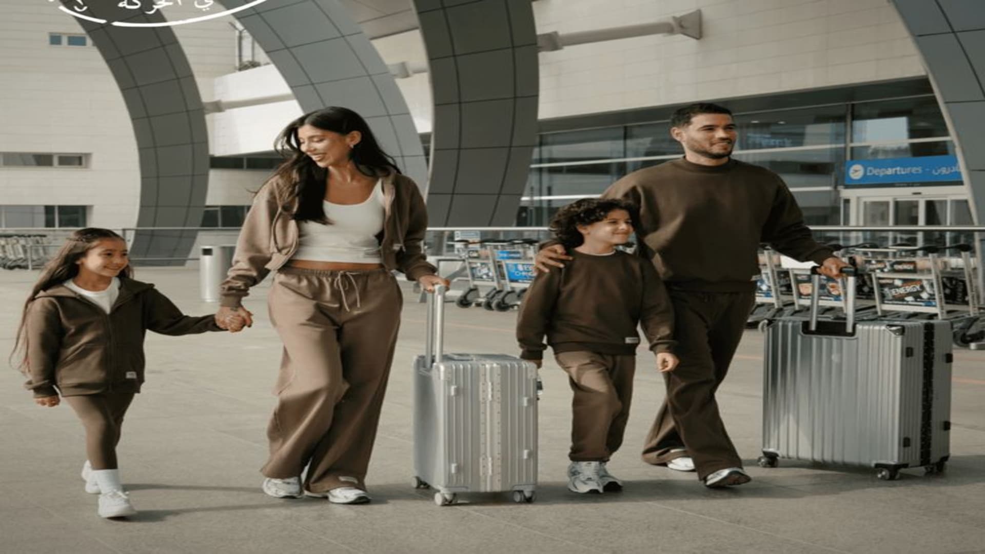 Swift Arrival: Hurghada Airport VIP Transfer