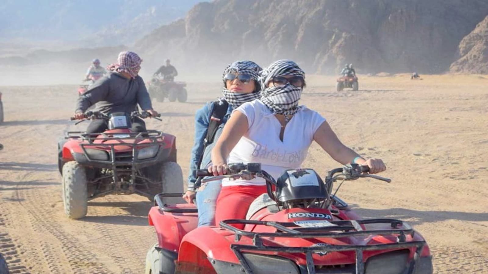 Double Quad Safari Marsa Alam | Bedouin Dinner - Desert tour - in Marsa Alam