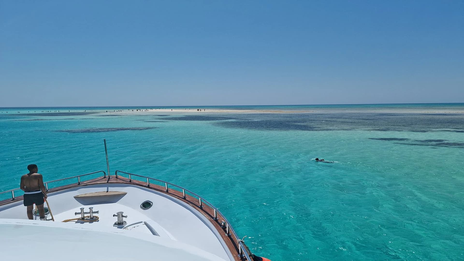 Pure Turquoise: White Island & Ras Mohammed — Sharm El Sheikh