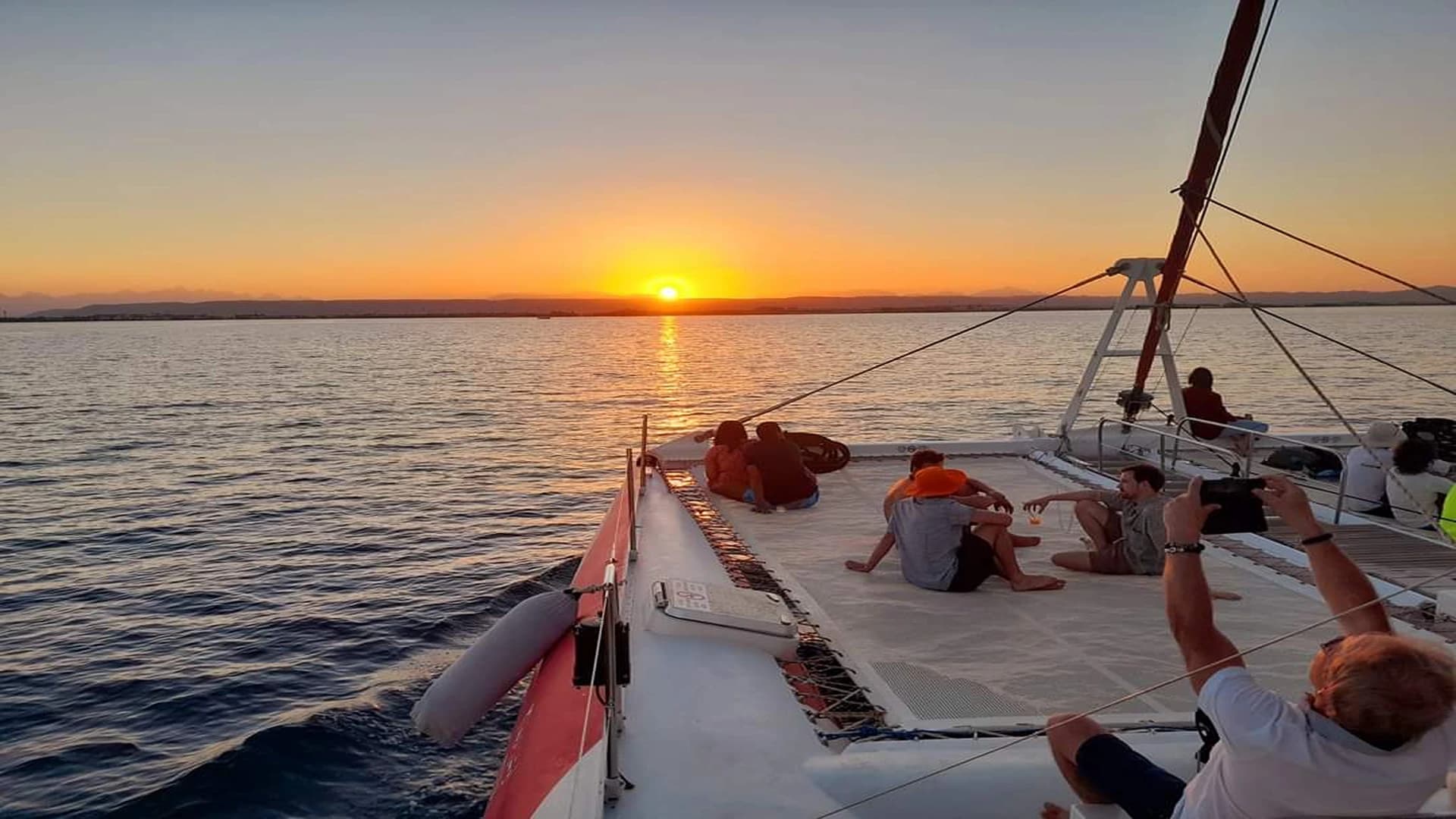 Hurghada Ocean Diva Luxus Katamaran - Kreuzfahrt-Tour - in Hurghada - Bild 1