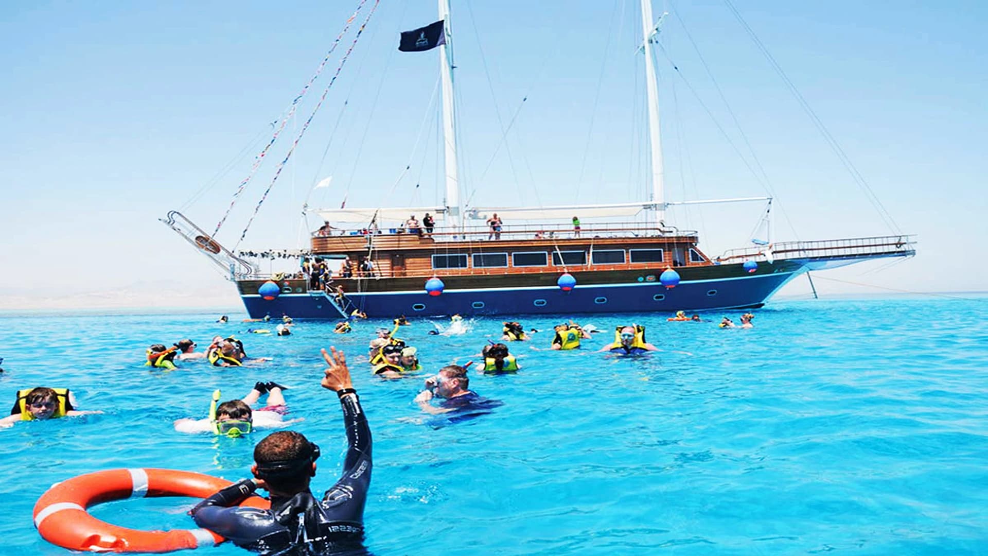 Sharm El Sheikh Pirates Luxury White Island Cruise - Cruise tour - in Sharm El Sheikh - photo 3