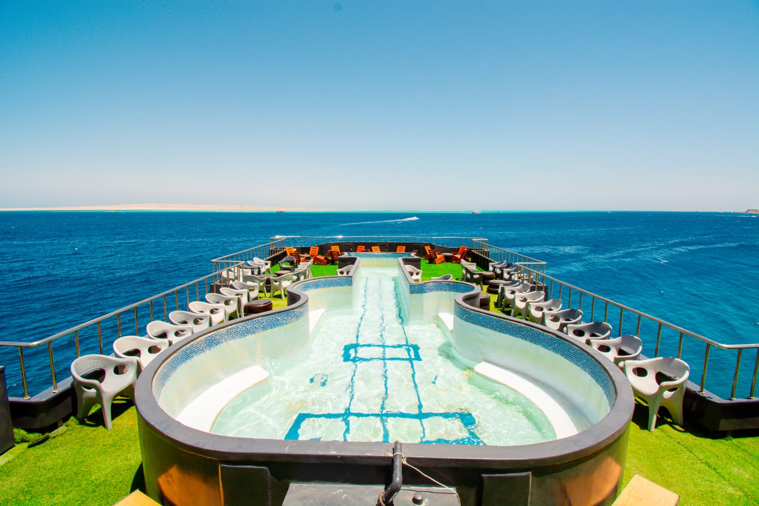 Hurghada Semi-Submarine Tour | Underwater Viewing Boat