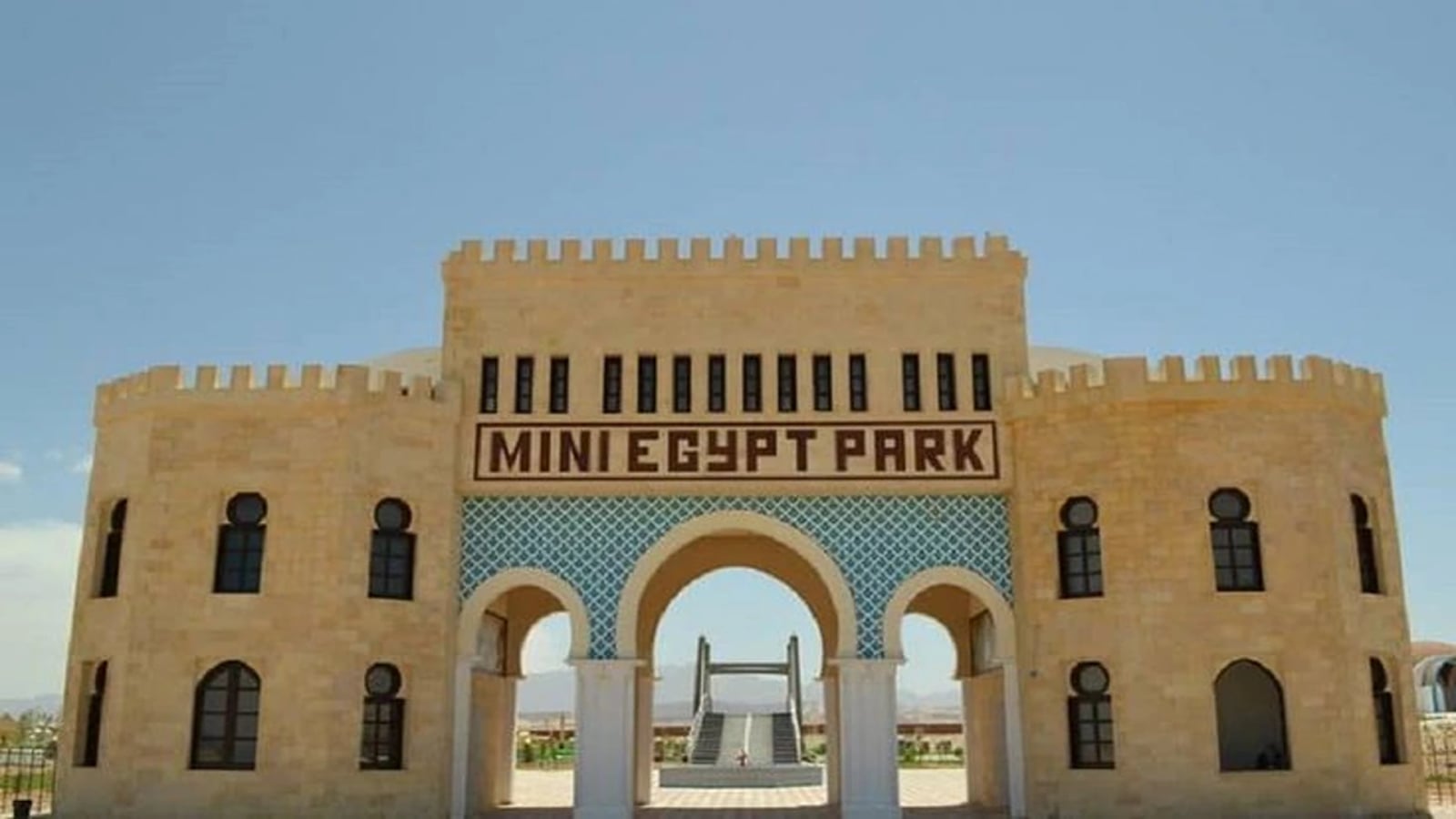 Tipping & Money in Egypt: A Practical Guide